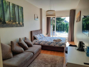 Kena terrassiga apartement Aisa 39